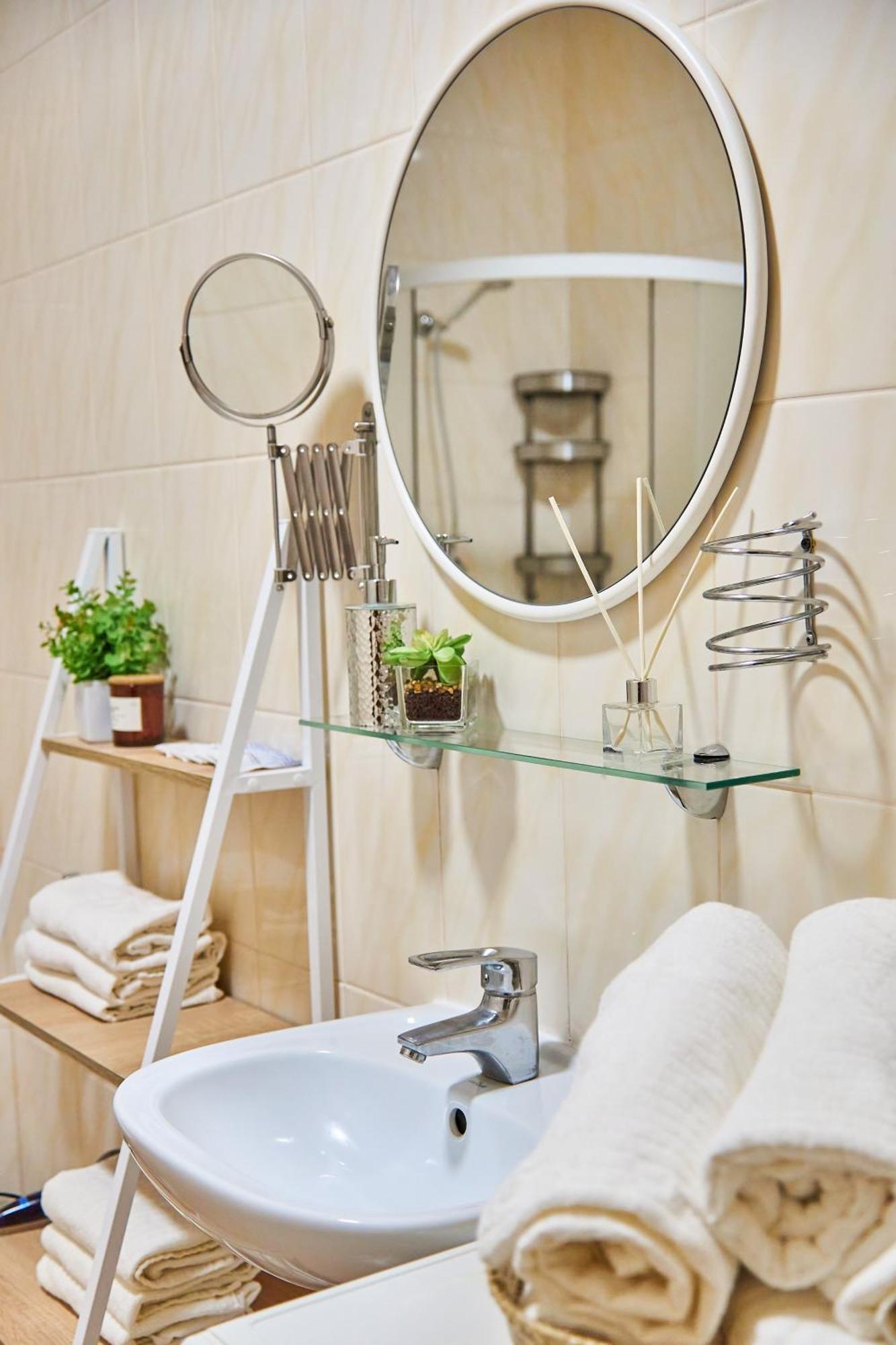 Elegant Lux Apartment In Central Square Mukačevo Esterno foto